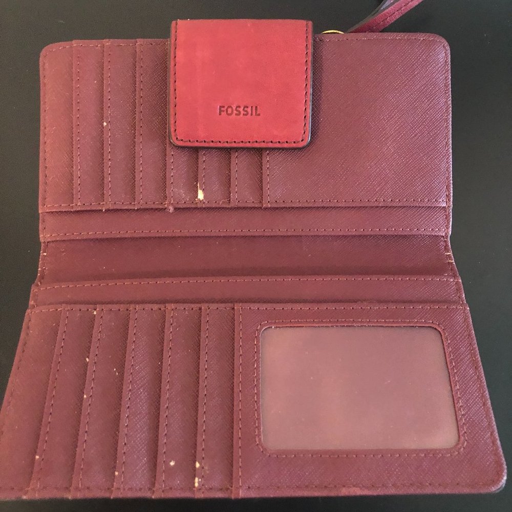 Fossil Wallet